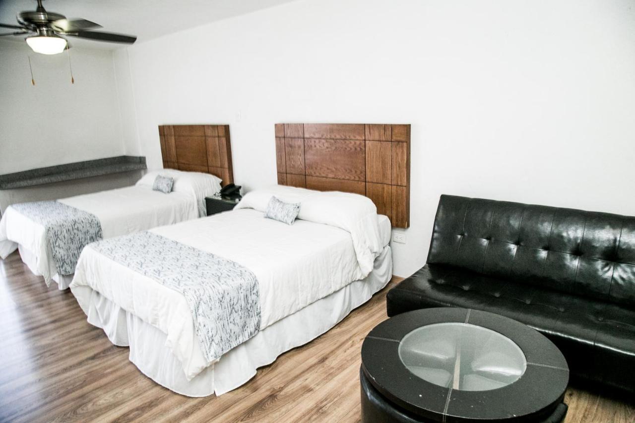 Booking Dioh Монтеррей Екстер'єр фото