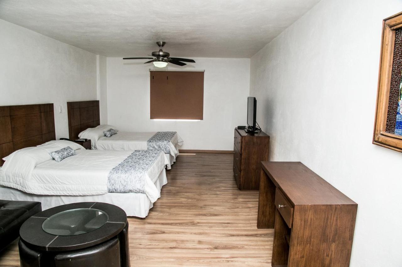 Booking Dioh Монтеррей Екстер'єр фото