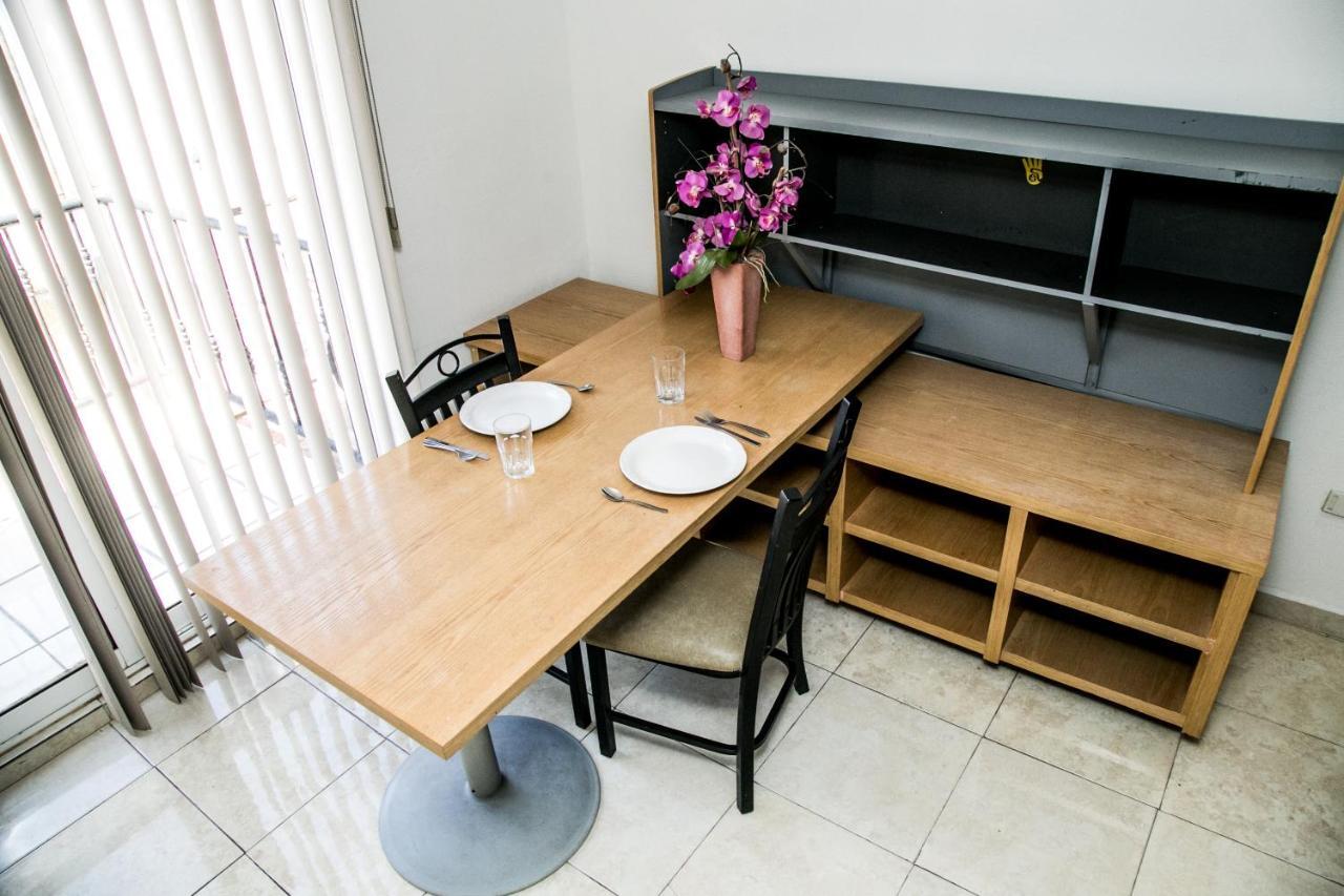 Booking Dioh Монтеррей Екстер'єр фото